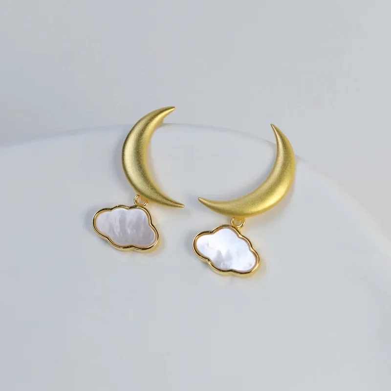 Sterling Silver Moon Clouds Light Luxury French Romantic Temperament Niche Design Premium Earrings