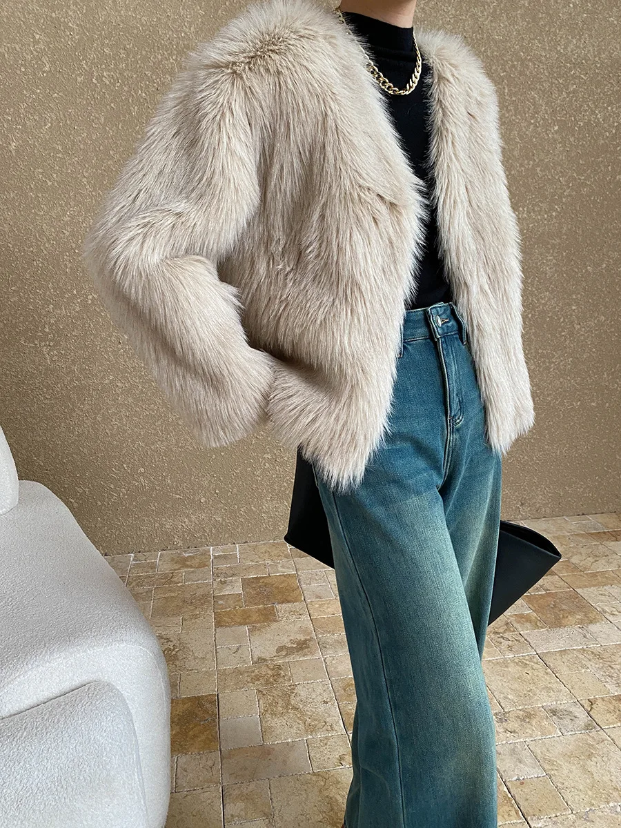 Winter women\'s casual solid color V-neck long sleeved loose cardigan fake fur