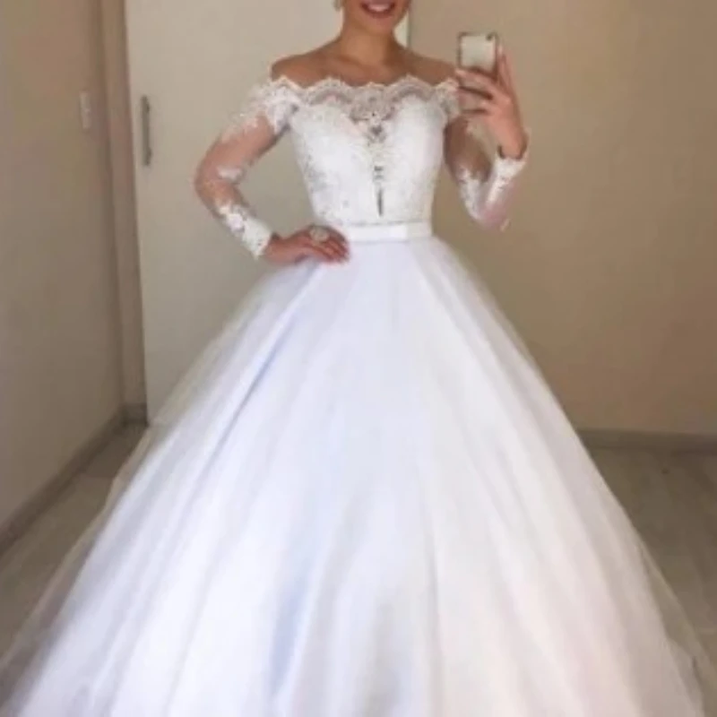 

Women One Shoulder V-neck Slim Fashion Lace Skirt Puff Tail Wedding Dress