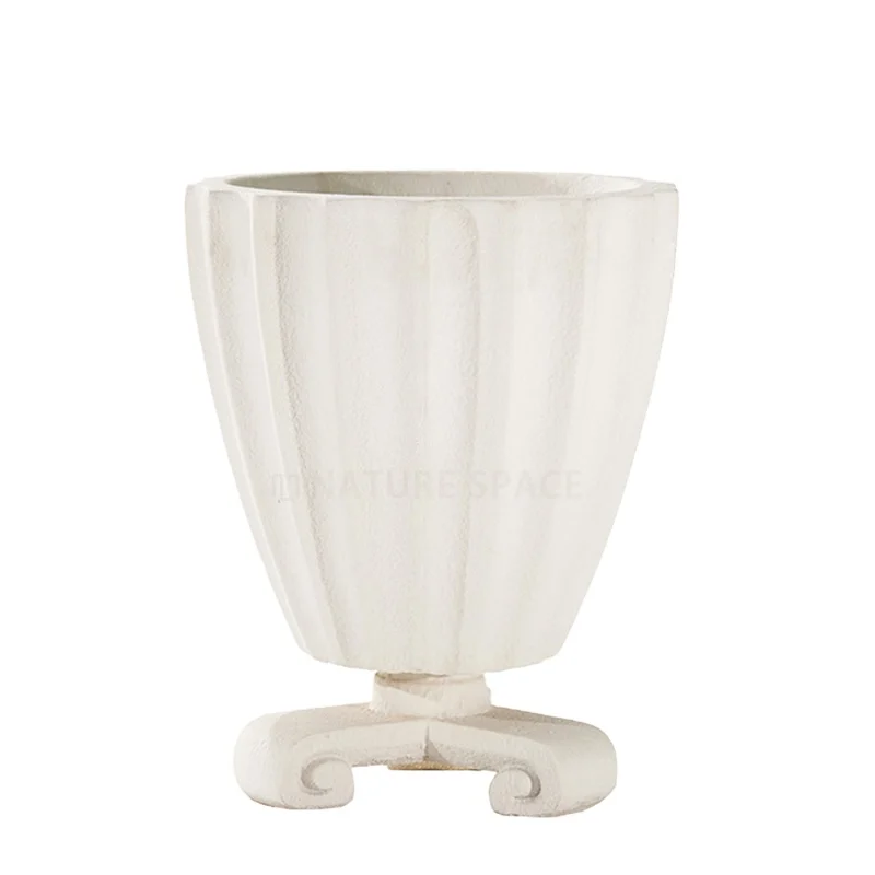 

Nordic Outdoor Garden Pot Modern Interior Decoration Large Pot Fiberglass Pot
