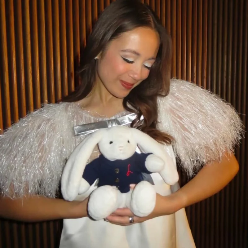 23cm 本物 新品 在庫あり ミーメイ ザ・バニー ぬいぐるみ うさぎのぬいぐるみ かわいい ホームデコレーション ペンダント 枕 ホリデーギフト