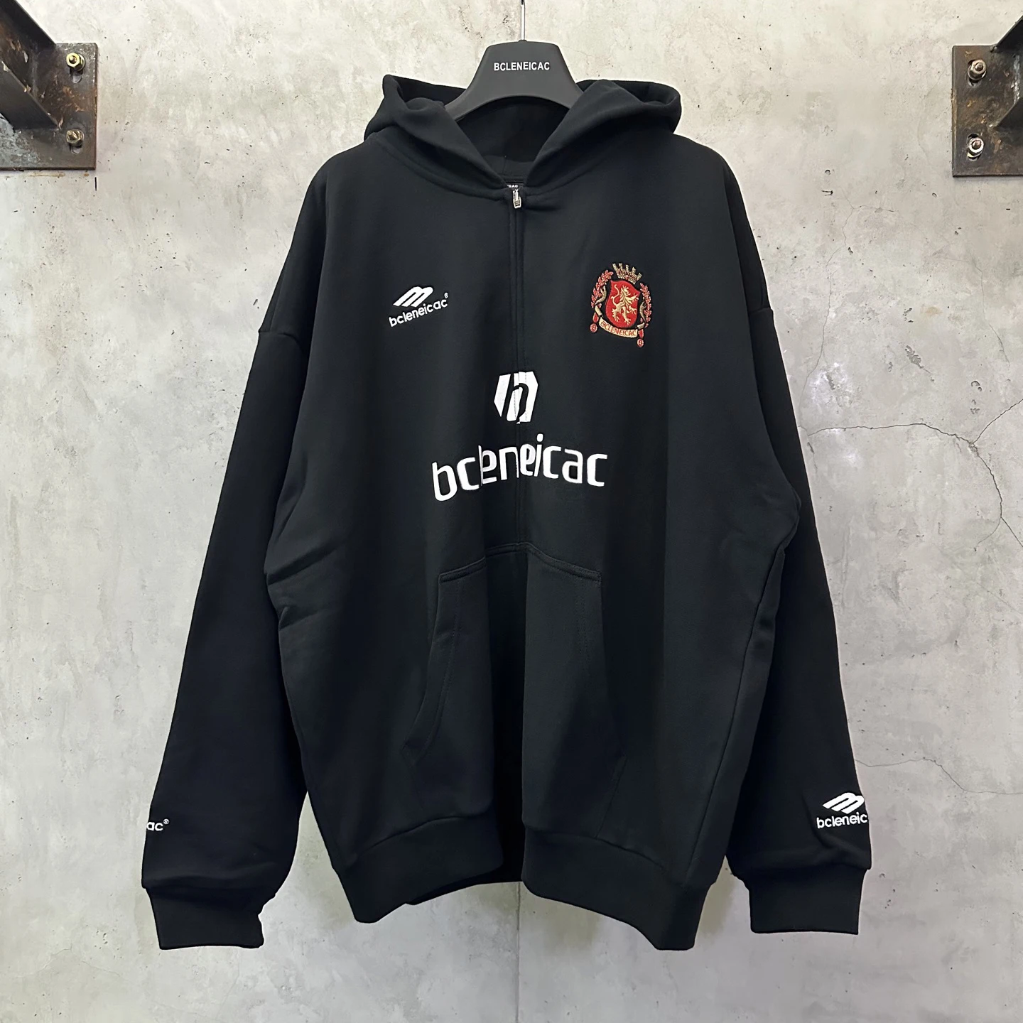 

Классический кардиган-худи с вышитыми буквами Manchester United и Paris Saint-Germain, повседневный, свободного кроя, на молнии
