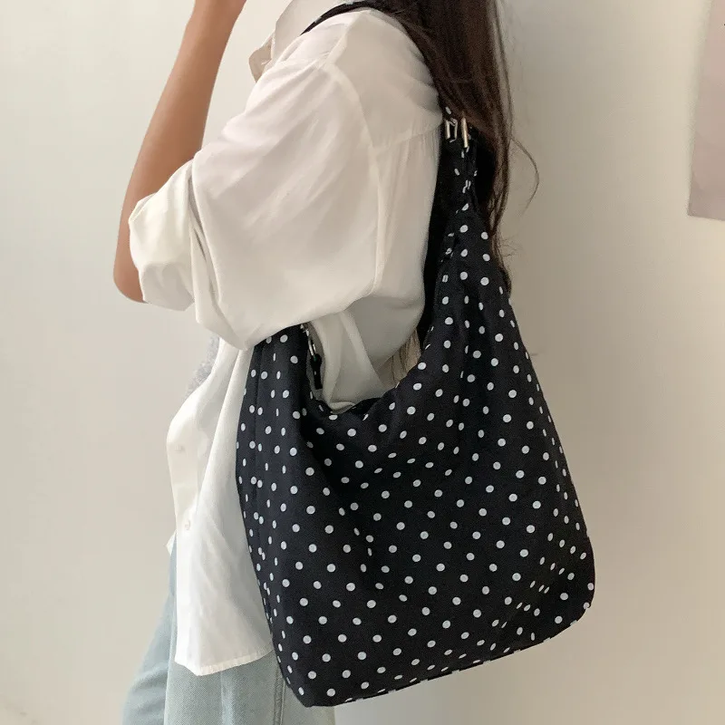 

Fashion Polka Dot Tote Bag New Casual Commuting Cotton Fabric Women Shoulder Bag Versatile Large Capacity Dot Design Bucket Bag