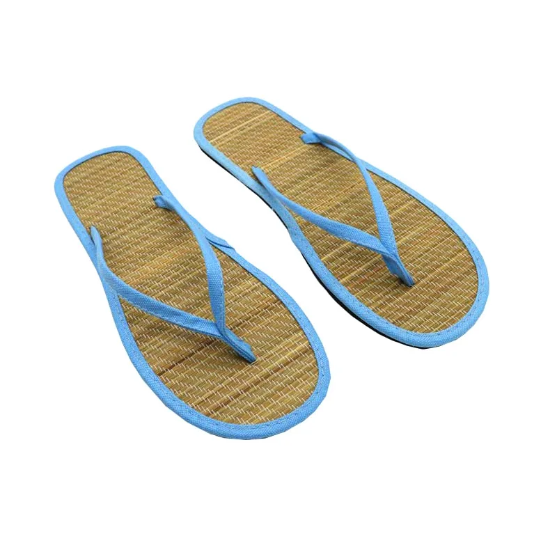 

2026 New Summer Japanese Style Rattan Straw Flip Flops For Men Women Flat Straw Mat Slippers Casual Indoor Outdoor Wear Sandals