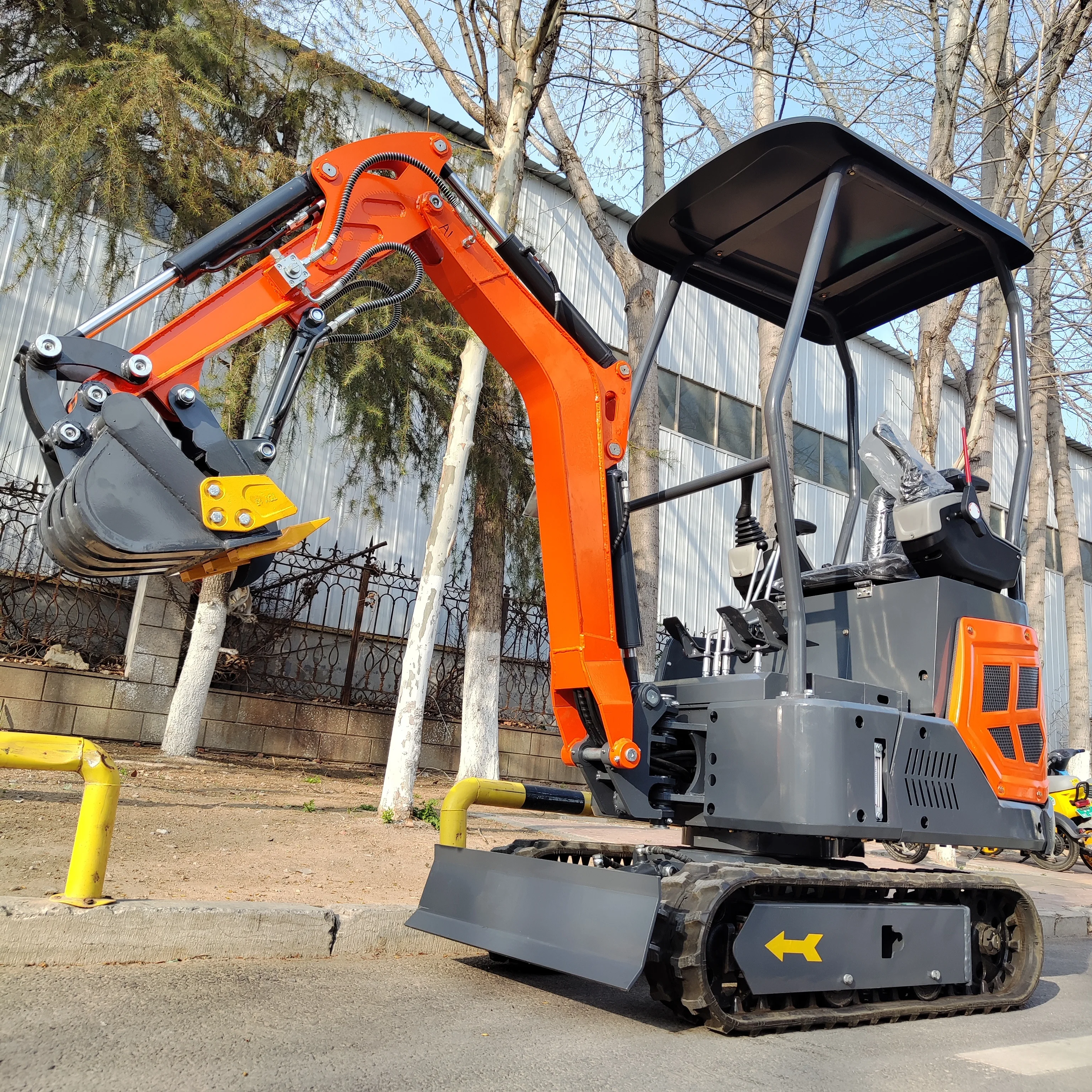 

Free delivery customized products 1.5 tons mini crawler hydraulic excavator Mini excavator with cheap price