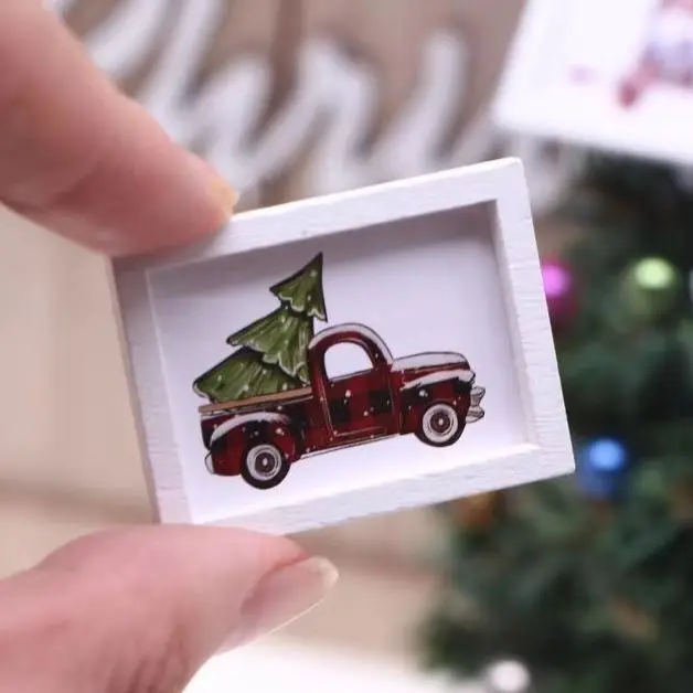 Poppenhuis Woondecoratie Poppenhuis Micro Kerst Scène Foto Props 1/12 Poppenhuis Mini Kerst Muurschildering Ornament