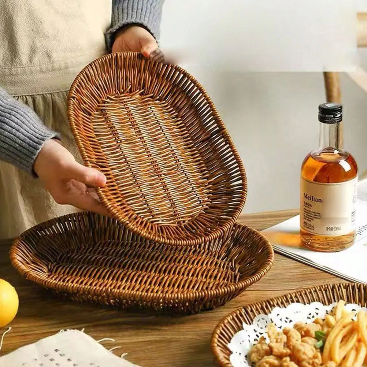 10/ 11inch Household Imitation Rattan Fruit Plate Afternoon Tea Snack Display Tray Dessert Plate Fruit Basket Dried Fruit Plate Snack Tray 1Pcs