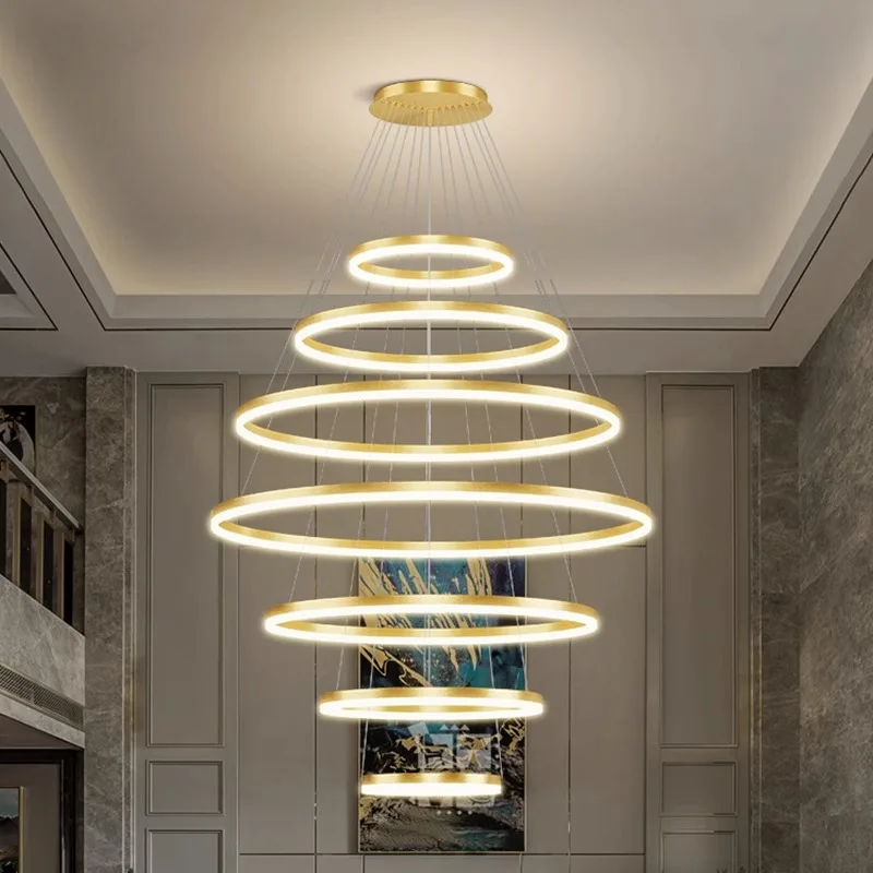 Plafonnier LED suspendu composé d'anneaux lumineux, design moderne, éclairage d'intérieur, luminaire décoratif de plafond, idéal pour un salon ou une salle à manger