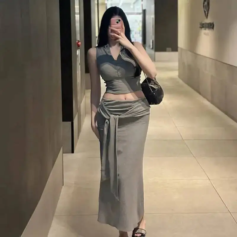 Korea Pure Desire Sexy Body-Flattering Feminine Waist-Exposing Sleeveless Top + Tie-Up Half Skirt Two-Piece Skirts GK5M