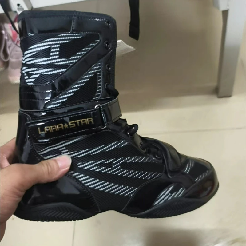 

2025 Новые боксерские ботинки, мужские черно-белые борцовские ботинки для мужчин, дизайнерские боевые ботинки, мужские борцовские ботинки