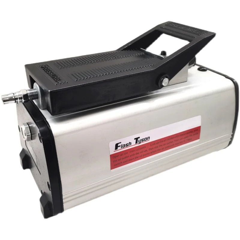 

Automobile girder calibrator accessories Aluminum shell pneumatic pump Large capacity hydraulic pump Foot pump