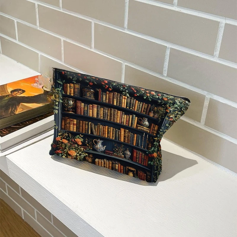 Damen-Kosmetiktasche aus Polyester, modische Bücherregal-Serie, geeignet für Urlaubsreisen im Freien und den täglichen Gebrauch – Detail 3