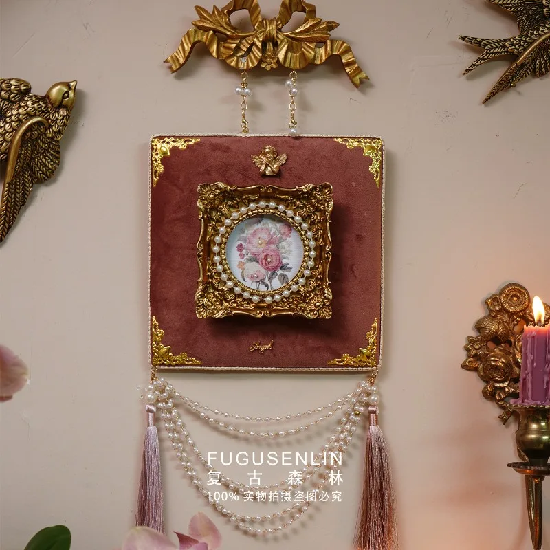 

Retro forest handmade light luxury French court style brown velvet relief picture frame wall hanging homestay decoration home or