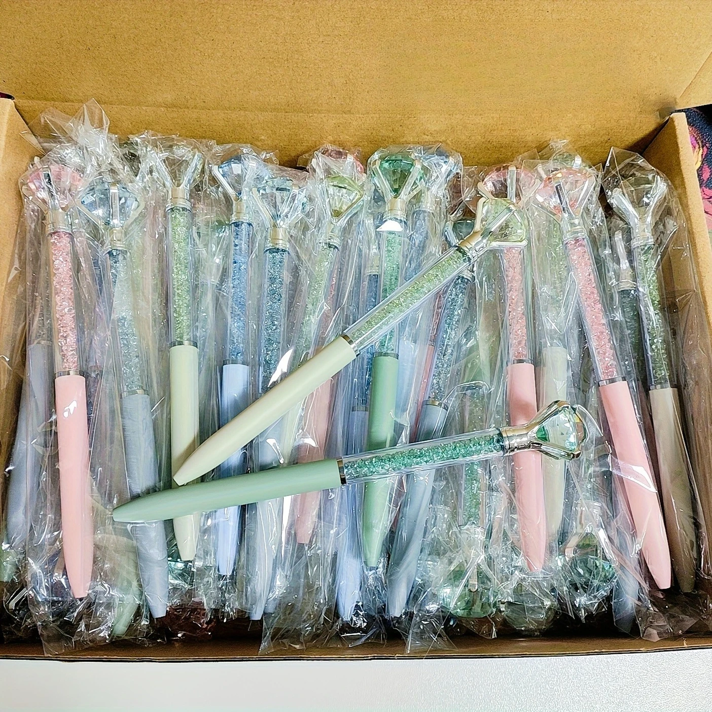 

10/20pcs Pastel Crystal Glitter Ballpoint Pen Set, Automatic Retractable Pens - Essential for Office, Gift, Bridal Party Favors