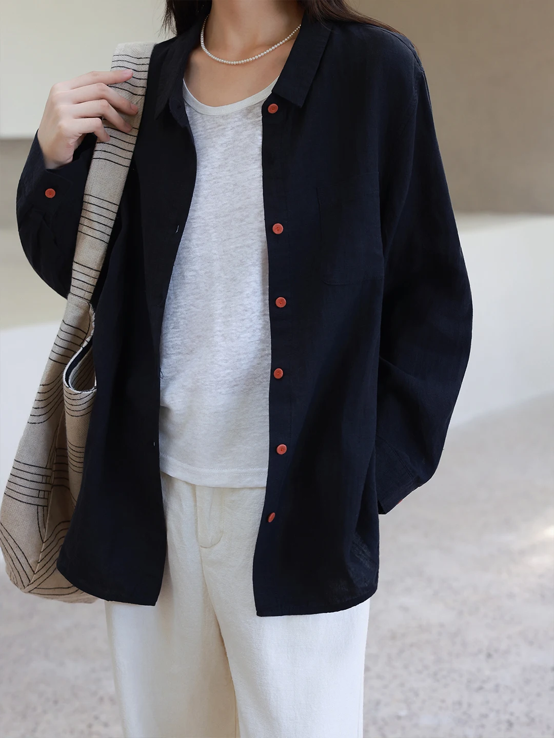 

Элегантная женская рубашка в стиле ретро с длинным рукавом, весна 2026, модный гонконгский стиль, топ на пуговицах из смесового хлопка и льна