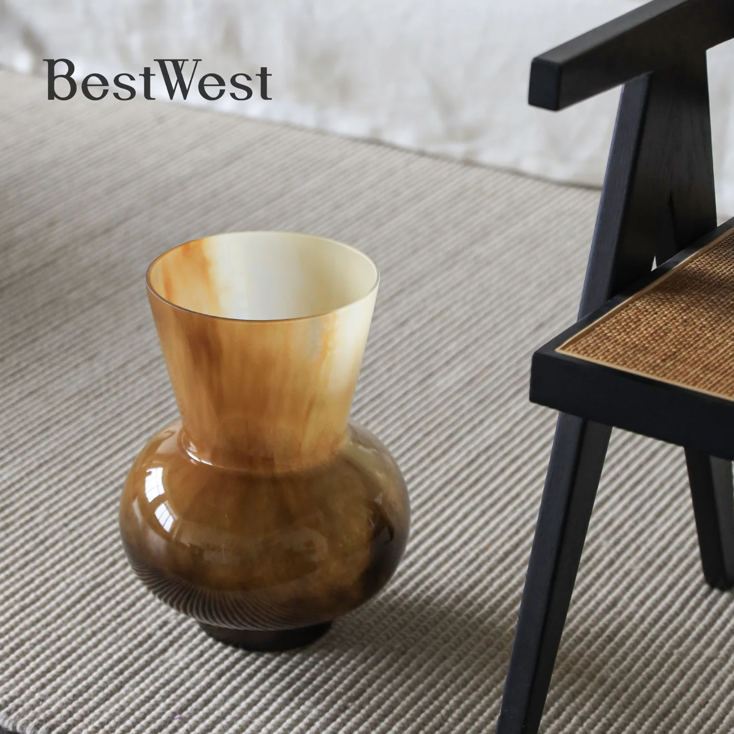 Vase in Ancient Style Senior Sense Light Luxury Simple Art Living Room Decoration Glass Vase High Appearance Level