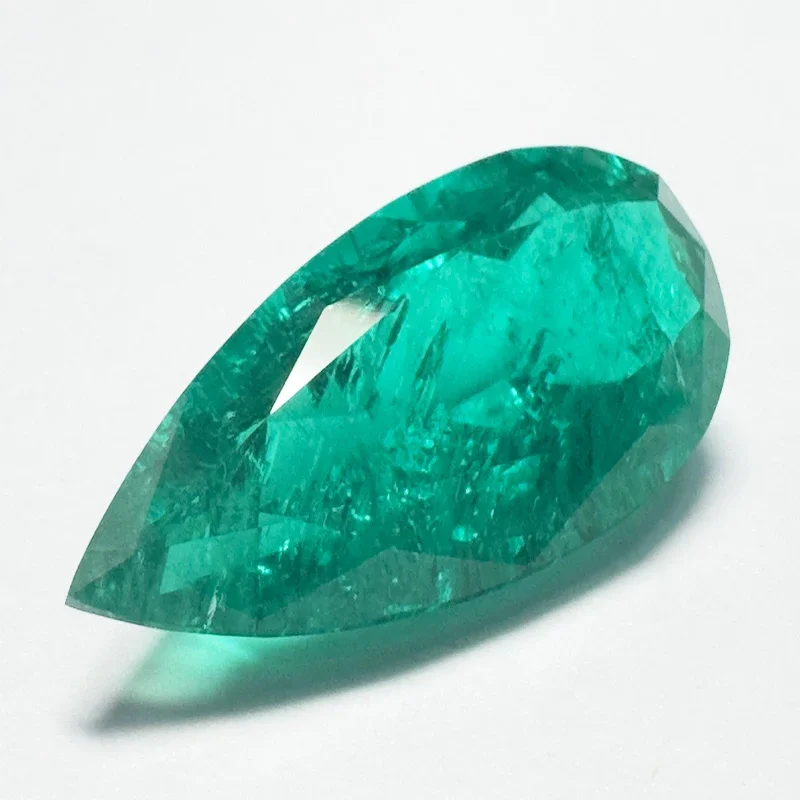 Lab Grown Columbia Emerald Pear Shape Size 11x25mm 11CT  Hydrothermal Emerald Cracks Inclusions Inside with AGL Certificate