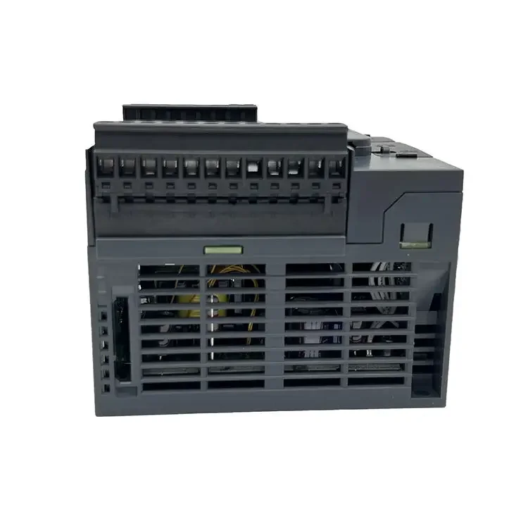 Brand New Original TM221CE16T