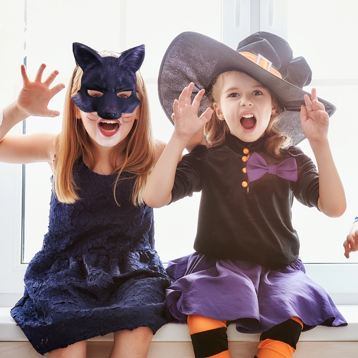 

Elegant Fox Half Face Cosplay Costume Accessory Lightweight Comfortable For Halloween Carnival Masquerade Party Black Eva Animal