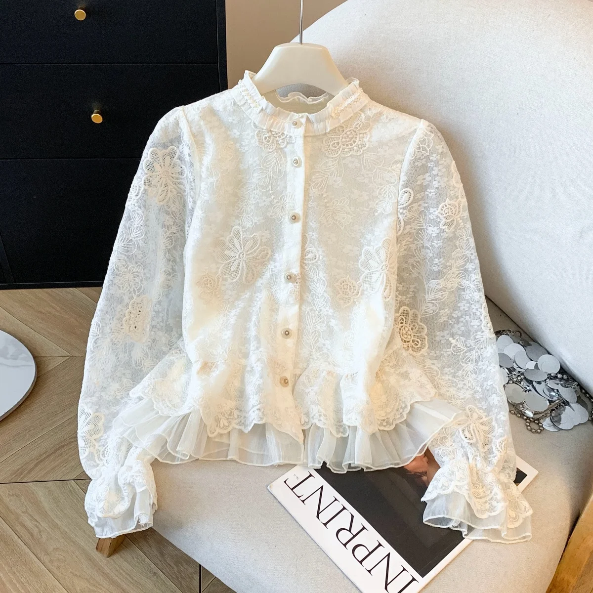 

Lace Embroidery Wood ain Net Splicing White irt Women's Unique Beautiful Spring Cardigan Top Korean Sle Long Sve