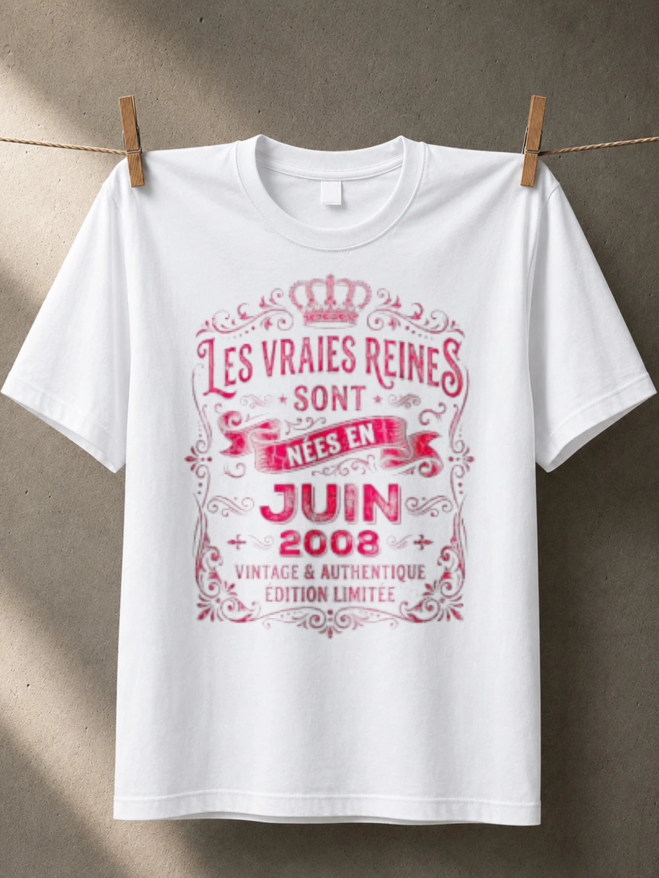 Les Vraies Reines Sont Nees En Juin 2008 pink crown typography with vintage authentic limited  Unisex All T-Shirt