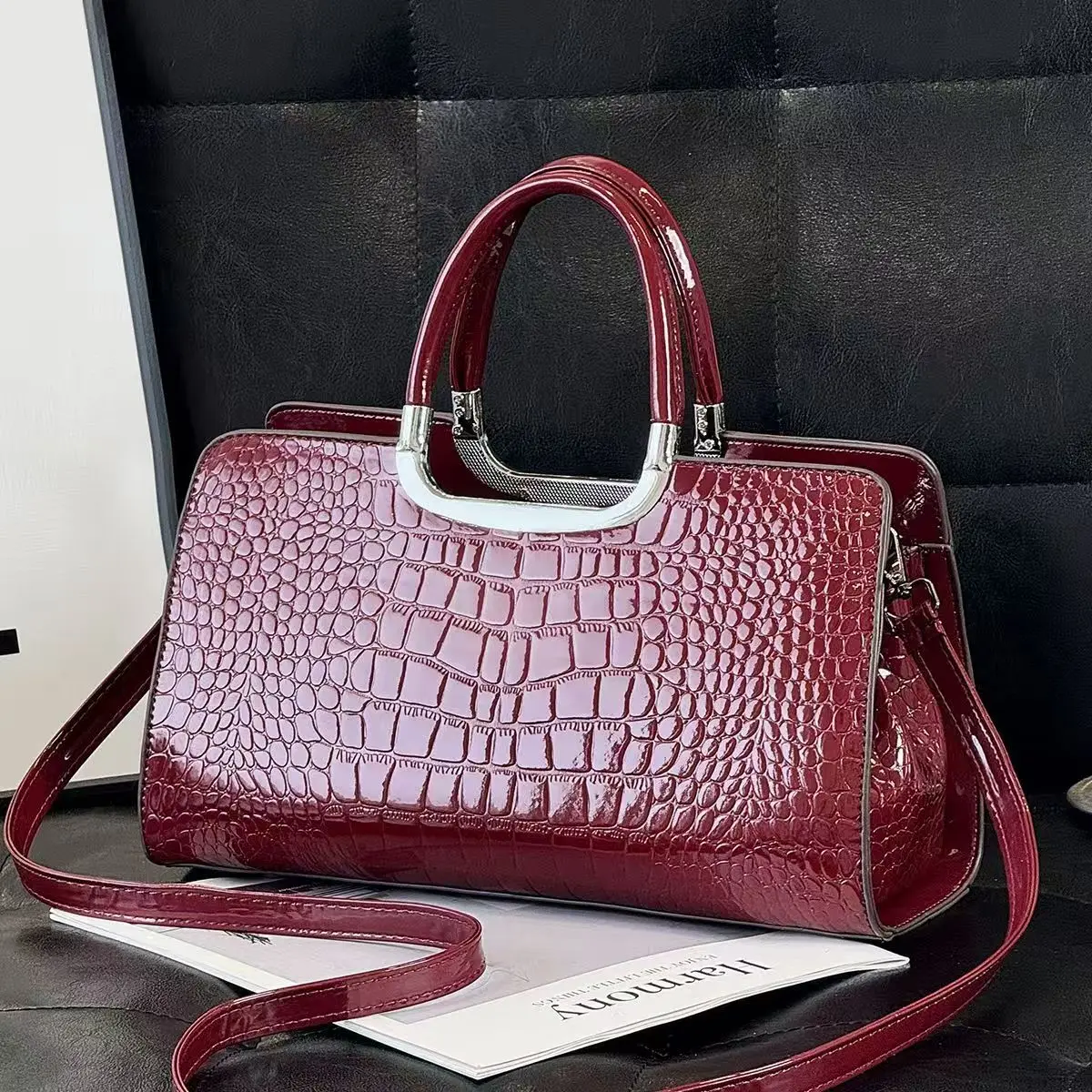 

2026 New Fashion Alligator Women Handbags European Designer Pu Leather Lady Shoulder Bags Female Girl Brand Luxury Crossbody Bag