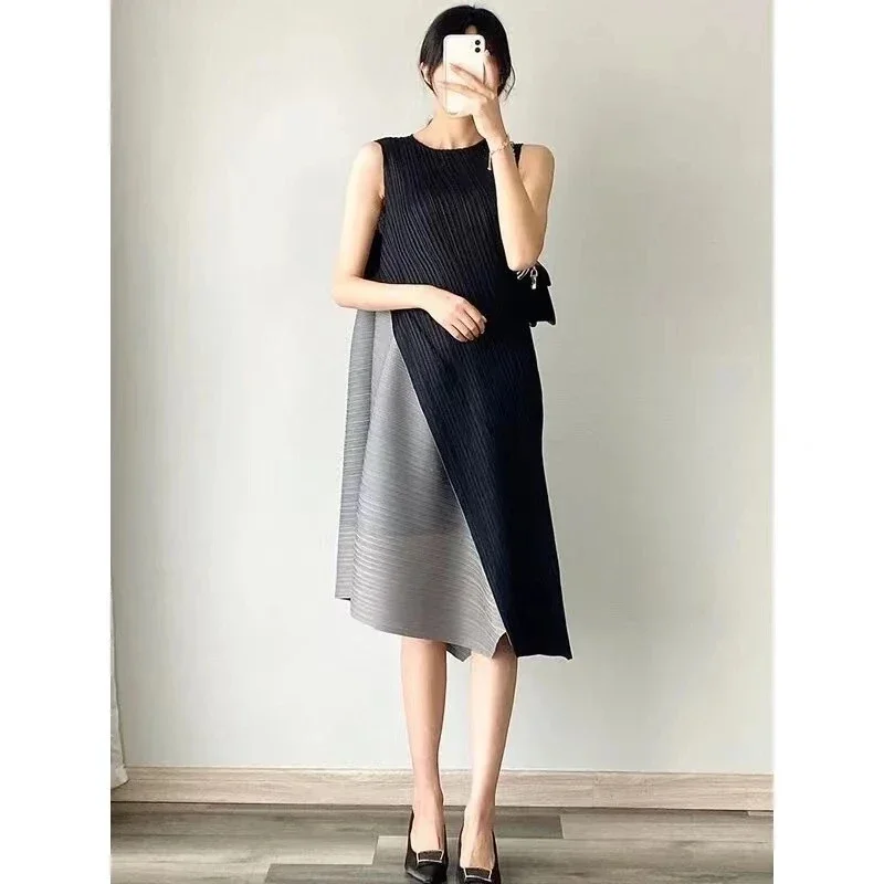 Miyake Pleated Dress Mid-length Fake Two-way Stitching Design Casual Loose Self-Cultivation Skirt Black and Gray 2021 Summer New