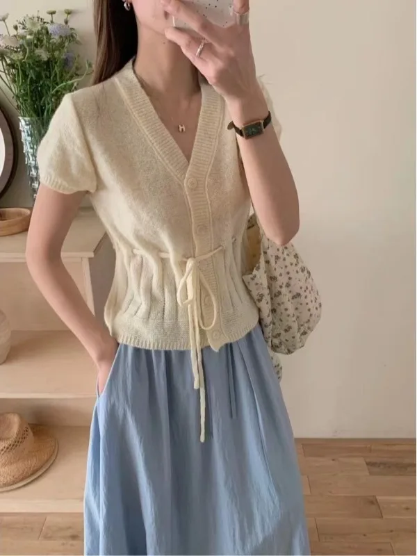 

Retro ort Sve Knitted Top Women's Summer New Design V-ne Waist-cinched Buttoned Ele Ins Sle Commute Faion