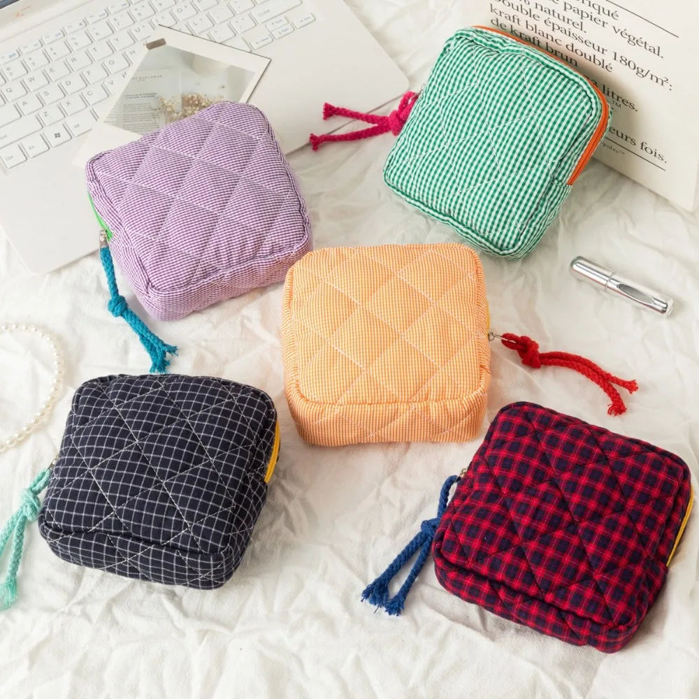 

New Multifunction Sanitary Napkins Bag Zipper Portable Storage Pouch Makeup Zipper Bag Travel Organizer