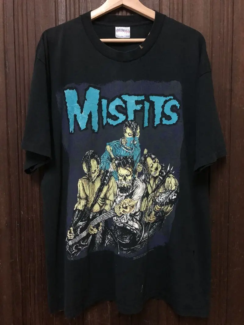 Vintage Early 2000 Misfits Rock Band Nice Unisex Tshirt Reprint S-5XL KH4536