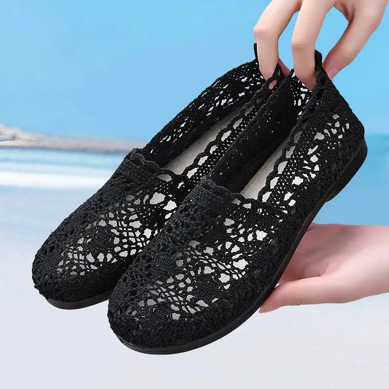 Women's Summer New Beijing Cloth Shoes Breathable Mesh Hollow out Slip-On Casual Shoes Comfortable Flat Heel Sports Shoes