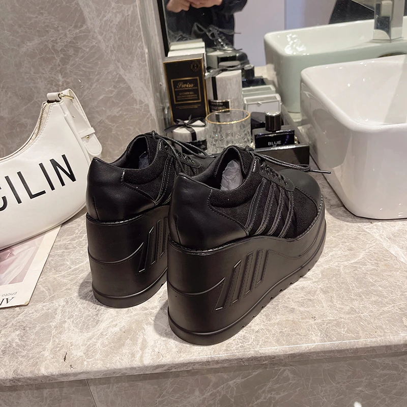 Thumbnail 3 - #9 New Wedge Heels Arrivals