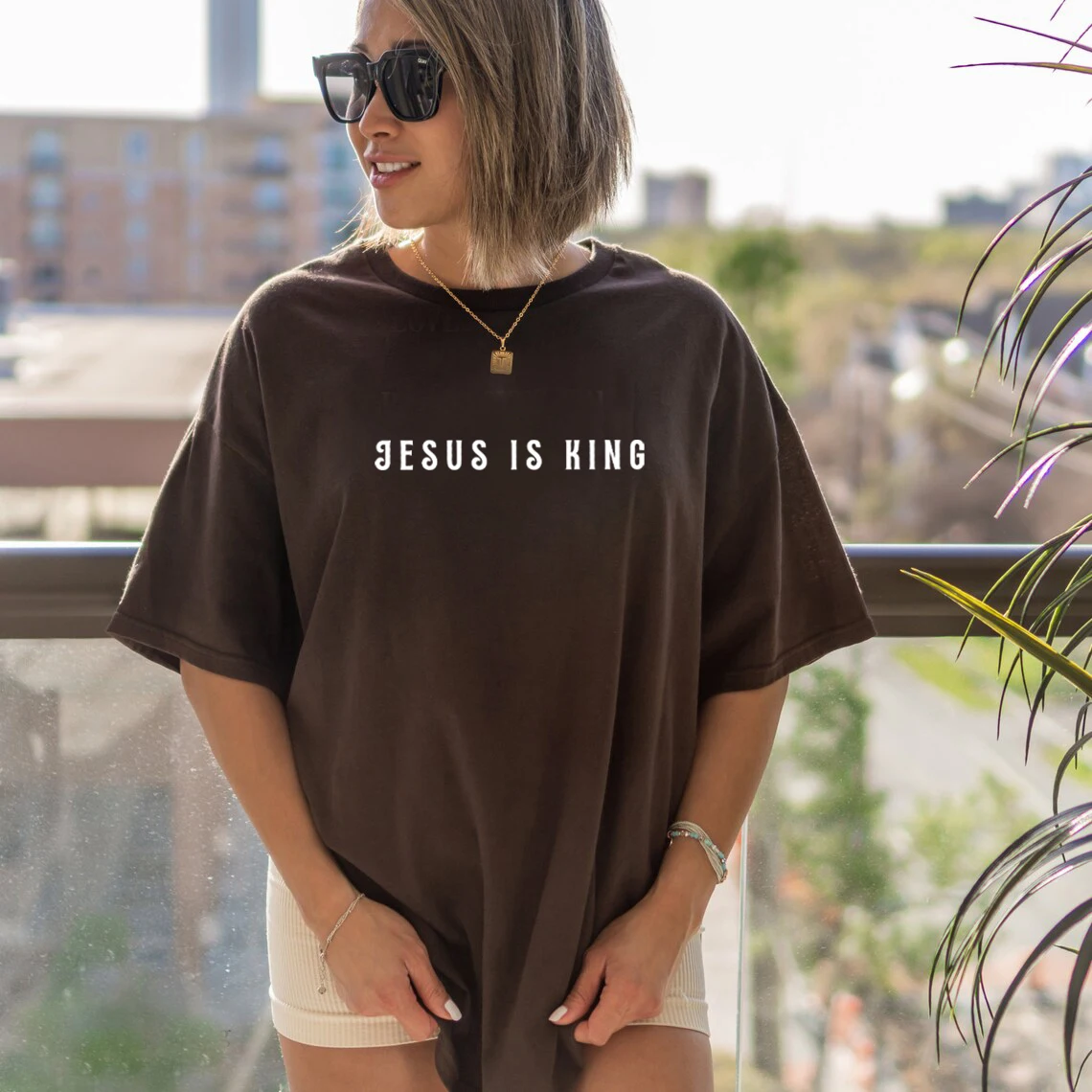 Jesus Is King The King Is Coming Oversized T-Shirt Christian Loose Tee Women Trendy Casual Cotton Aesthetic Top