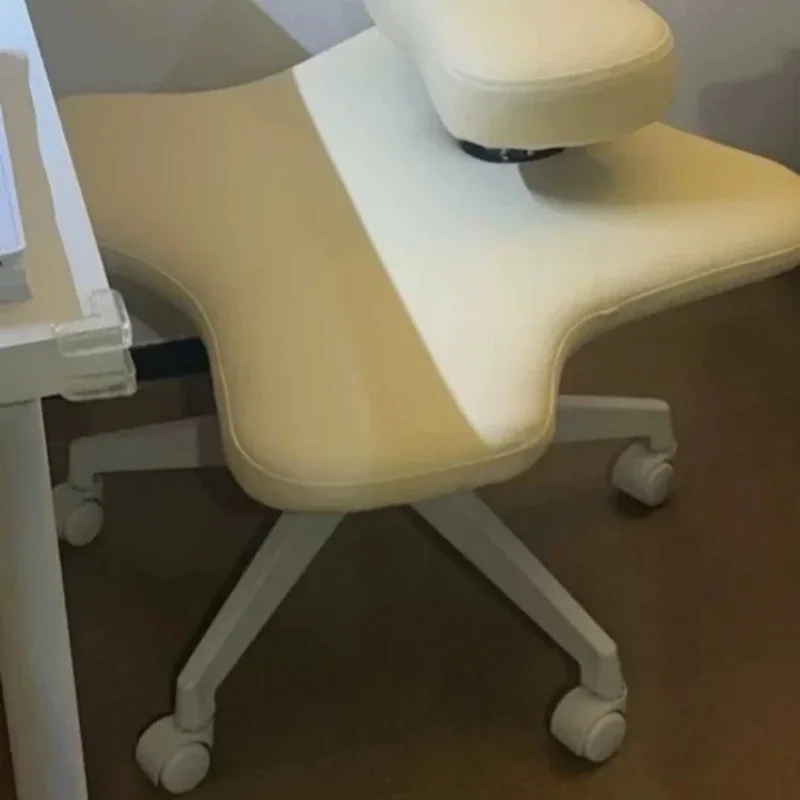 Krzesło biurowe Soul Seat do siedzenia z krzyżowanymi nogami Ergonomiczny stołek klęczący z grubą poduszką Meble biurowe