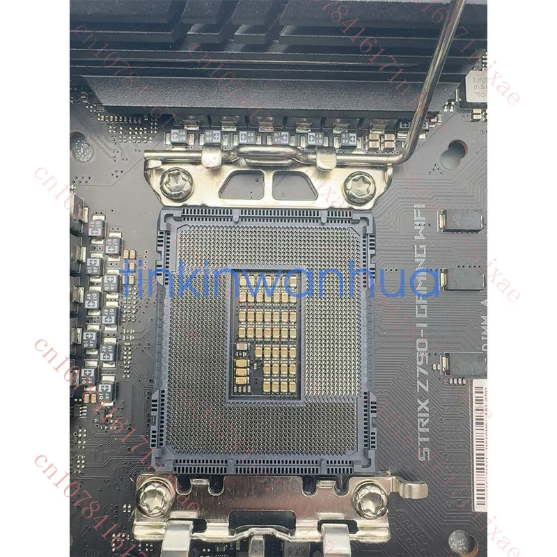 Используется для материнской платы ASUS ROG STRIX Z790-I GAMING WIFI LGA1700 DDR5 Mini-ITX.