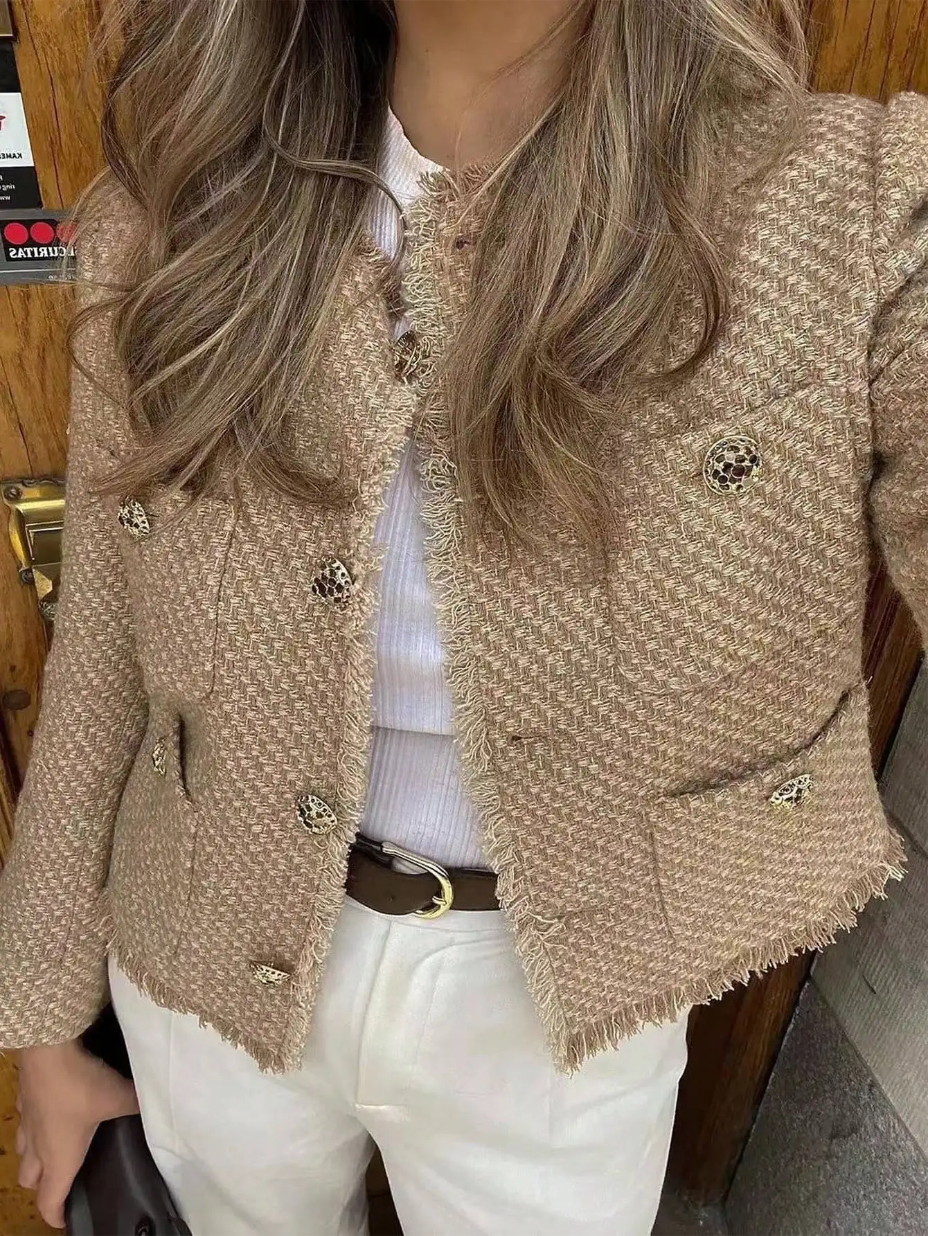 

Women's Vintage Boucle Short Jacket with Gold Buttons, Casual Winter Outfit, Round Neck Single-Breasted