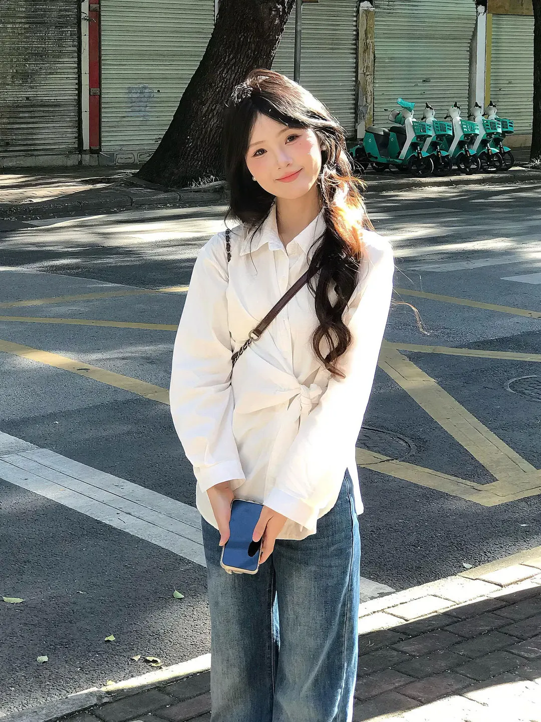 

Slimming Effect Single Button Belted Shirt Women's Casual Style Korean Spring Autumn Versatile Layering Shirt Polyester Fiber