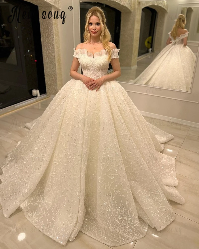 Romantic Ivory 2023 Wedding Dress Ball Gown Off Shoulder Princess Engagement Dress Luxury Beading Bridal Gowns Plus Size Custom