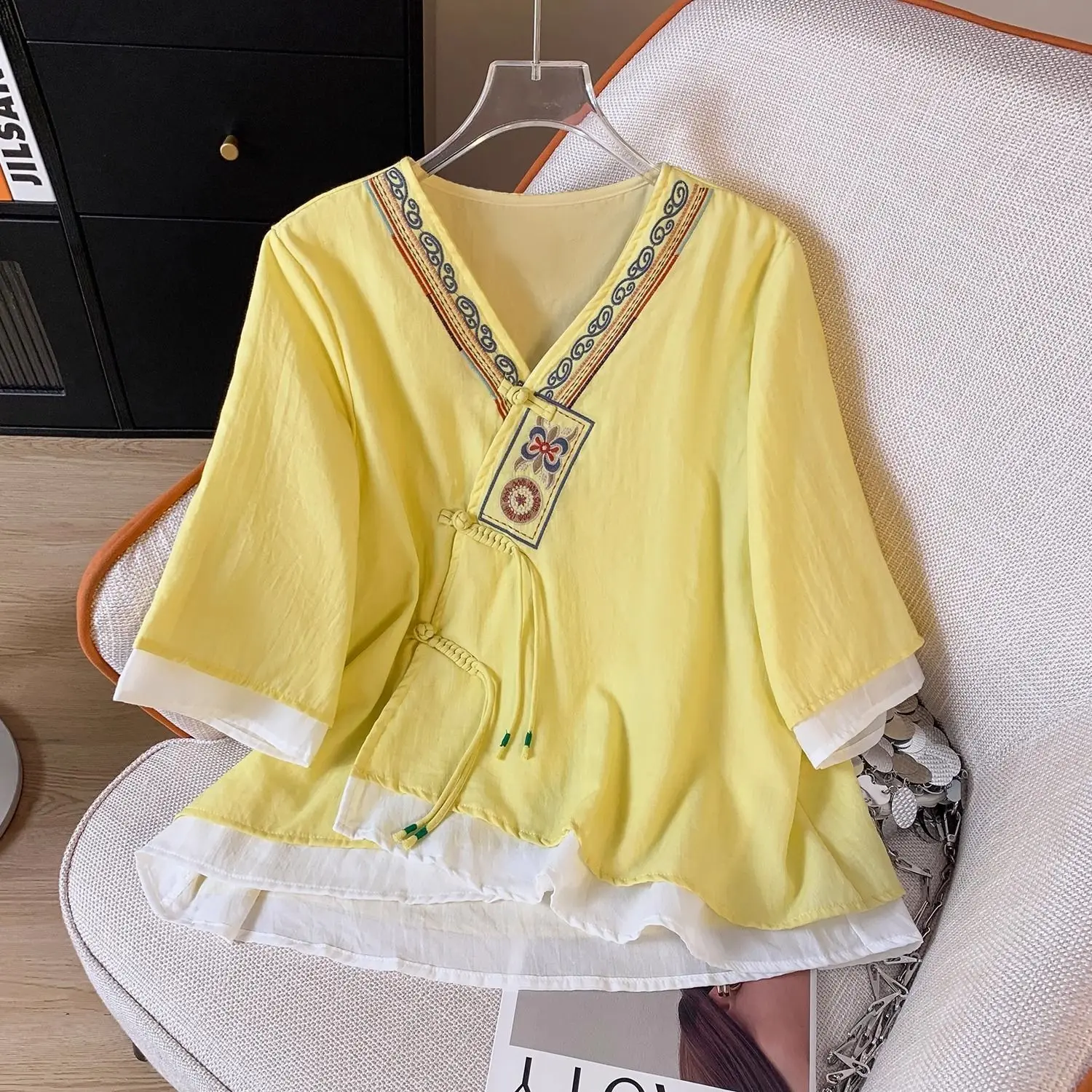 

Новая женская рубашка в китайском стиле из хлопка и льна, летняя блузка с коротким рукавом, вышивкой и пуговицами-лягушками