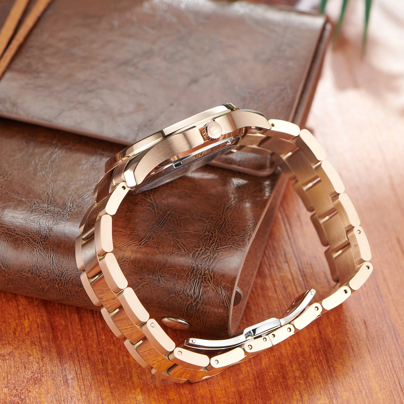 OBLVLO تريند روز الذهب البني الهاتفي Moonphase الميكانيكية ساعات أوتوماتيكية للرجال سوار الصلب مقاوم للماء ساعة رياضية FM-SL-DD