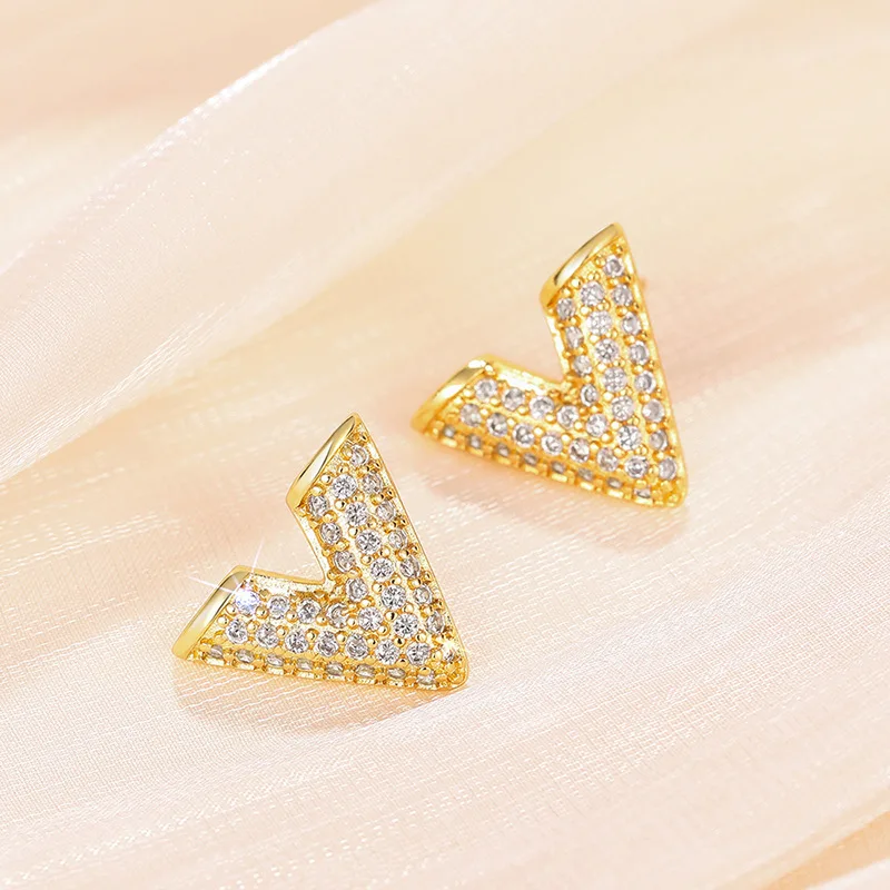 ZAKOL Fashion V Shape Letter Geometric Stud Earrings Gold Silver Color Copper Full Inlaid Zircon Jewelry Holiday Gifts For Women