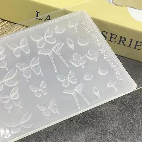 高透明バタフライ3DシリコンモールドネイルアートデコレーションネイルDIYデザインシリコンネイルアートテンプレートネイルモールド