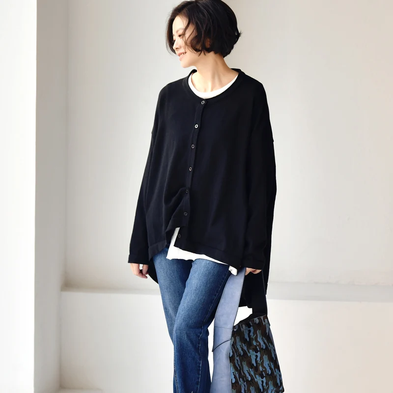 MICOCO W3008C Literatura a umění Jednoduchá všestranná volná silueta, pocit před krátkým po dlouhém pleteném kardiganu - náhled 2