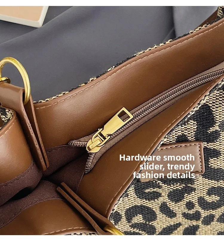Meistverkaufte Damentasche, Retro-Leopardenmuster, einzelne Achselhöhlen-Umhängetasche, Einkaufstasche mit großer Kapazität, tägliche Handtasche für Frauen beim Einkaufen – Detail 16