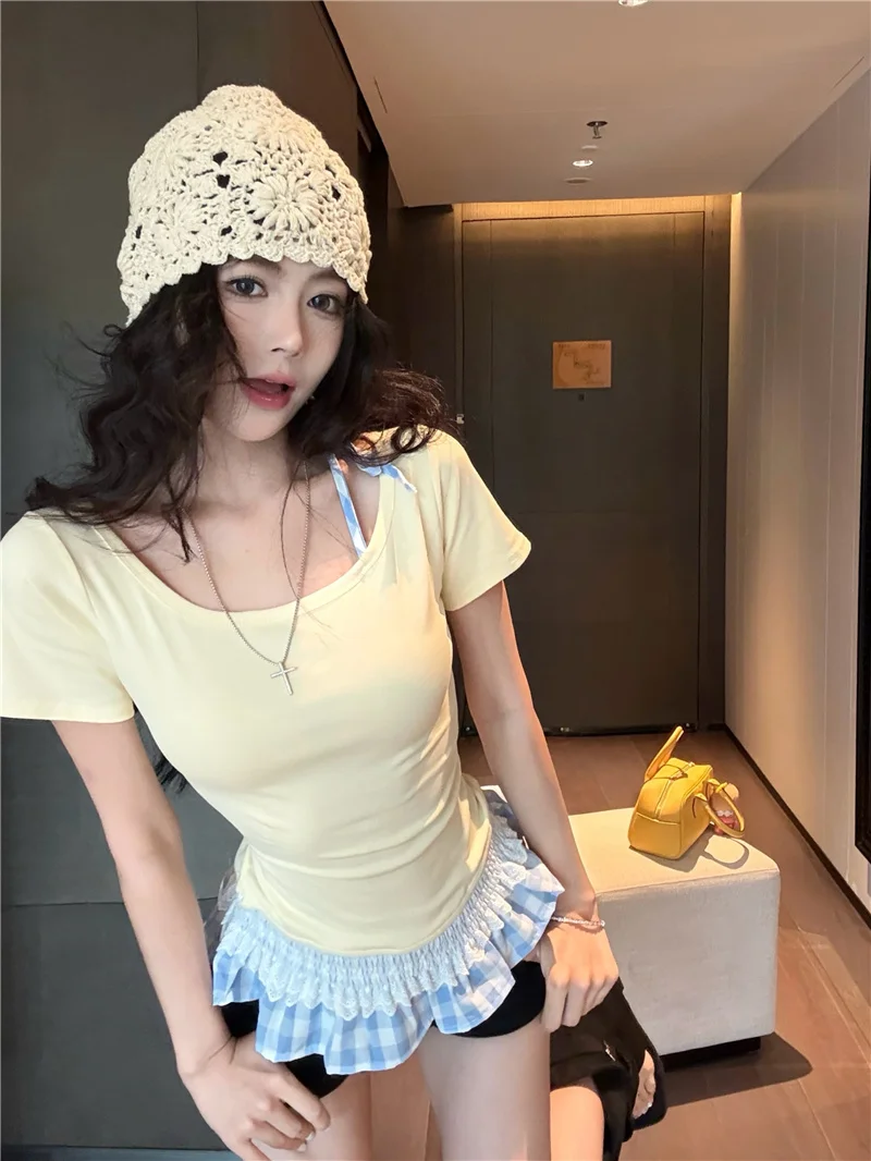 

Sweet Pure Desire Sexy Shoulder Bared Short Sleeve Women's T Shirt Summer Design Sense Fake Two-Piece Lace Trim Base Shirt