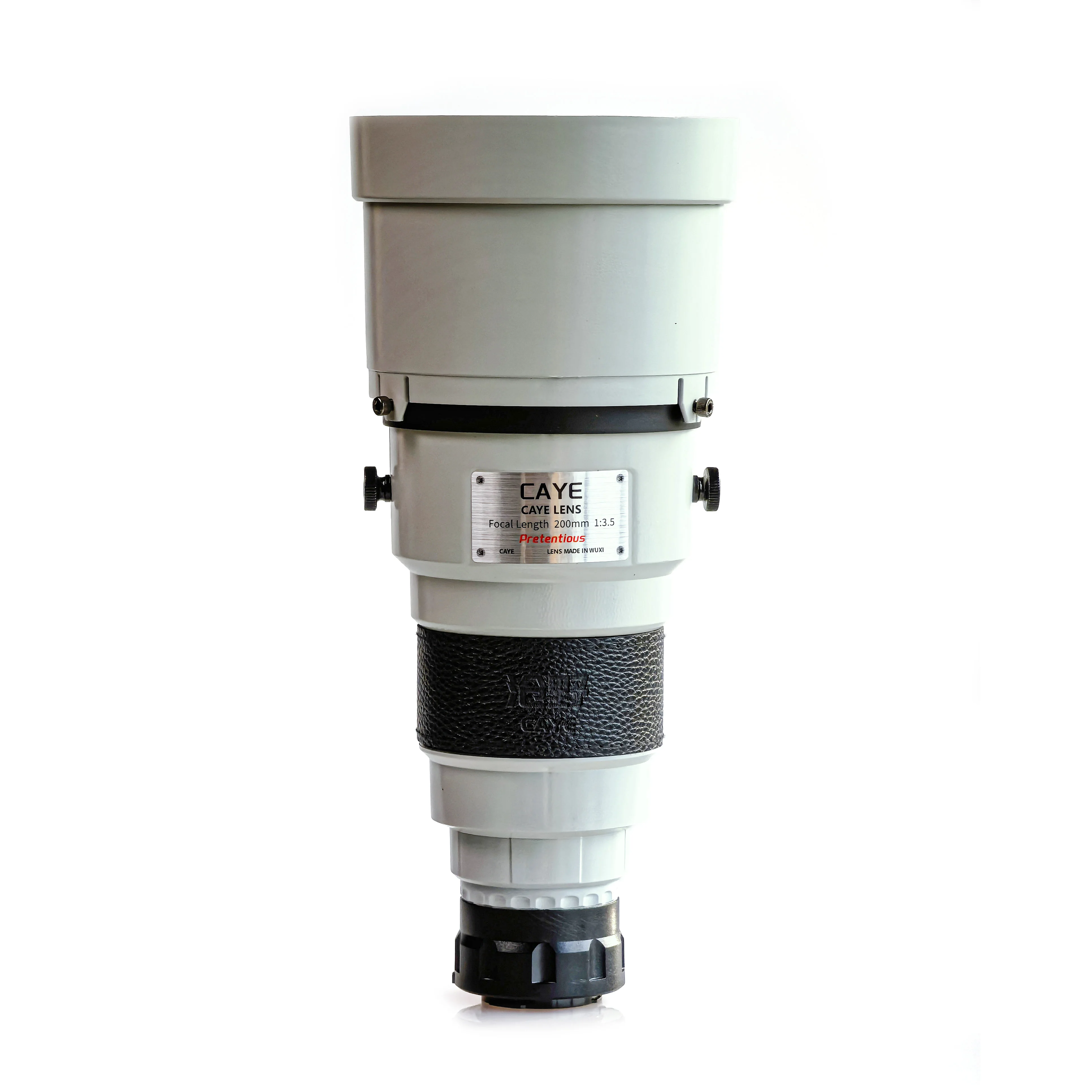 The 200mm Fixed - Focal - Length Super - Telephoto Lens with a Large Aperture (White in Color), Used for Bird Photography.