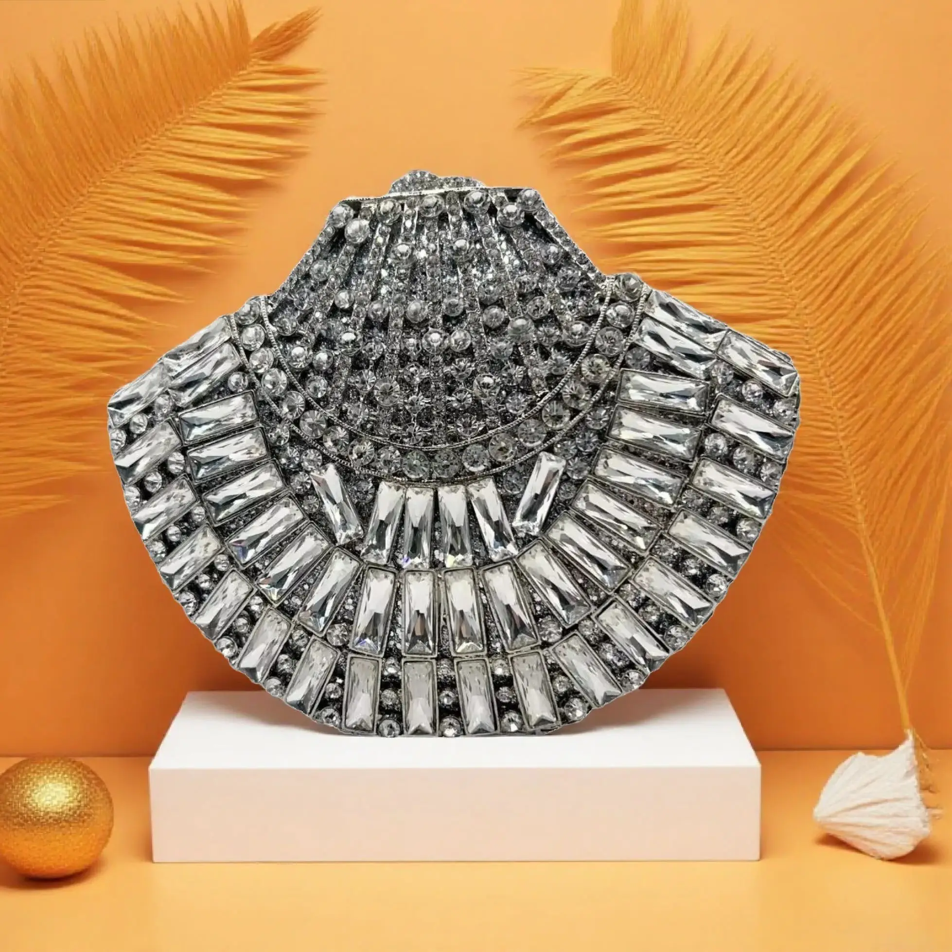 

Вечерняя сумка-клатч с полым алмазным узором и кристаллами, женская, для банкетов, с камнями, люксовая, от известных брендов