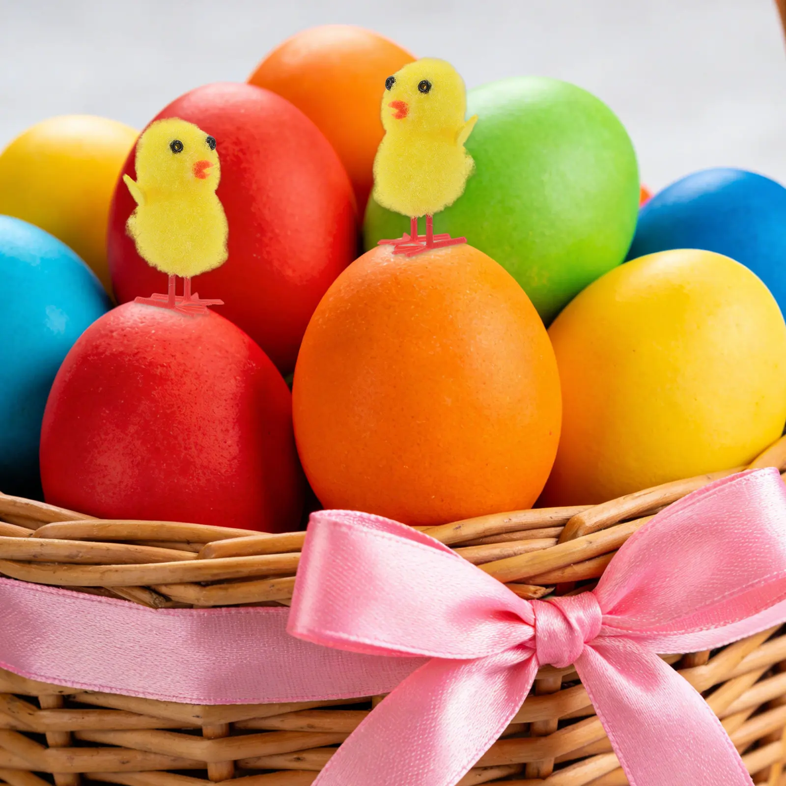 60Pcs Mini Easter Chicks Bright Yellow Realistic Farm Animal Decor for Egg Hunt Table Decoration DIY Craft Cake Display