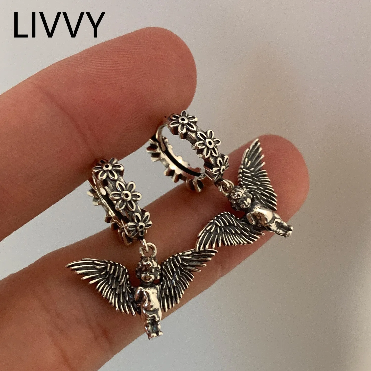 

LIVVY 2022 New Creative Design Thai Silver Color Angel wings Earring For Woman Man Punk Ear Jewelry Gift