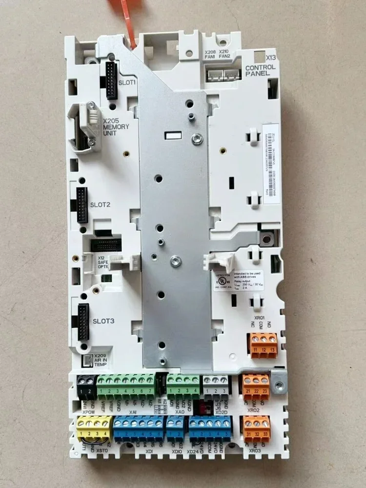 

Dismantling Component - Inverter ACS880 Series ZCU-12 Control-board Main-board Cpu Board Terminal Signal Io Board ZCU-12